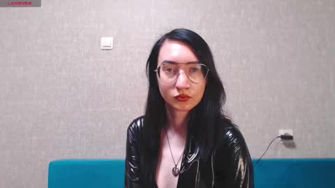 Snapshot of xxx_goddes_xxx chatting on October 2, 3:33 pm Andariel online show from October 2, 3:33 pm