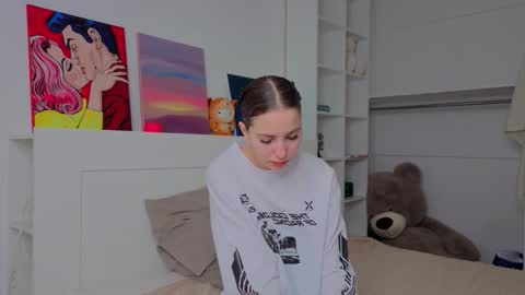 Eva online show from March 25, 5:58 am