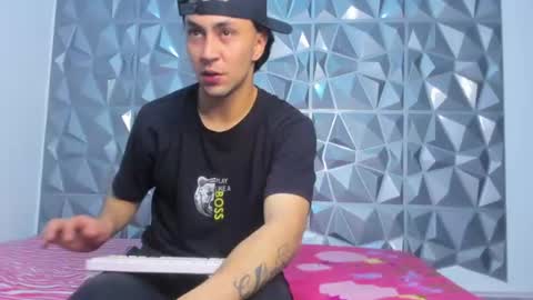 xxxplosive_couple online show from July 25, 1:03 am
