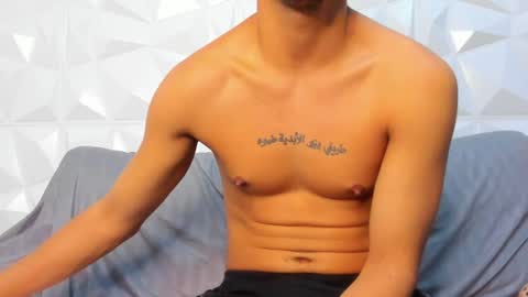 xxxplosive_couple online show from June 11, 3:04 am