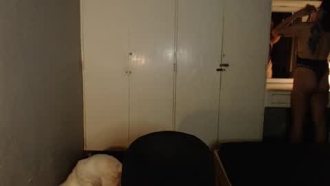 Melissa online show from November 23, 11:36 pm