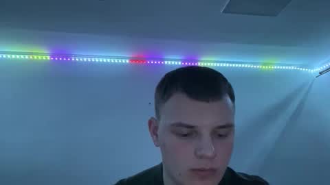 Leo online show from March 9, 8:24 pm