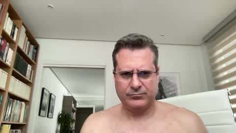 yachtcaptain7 online show from April 8, 3:59 pm