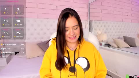 Yakeline online show from January 25, 1:54 am