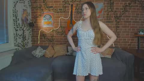 Snapshot of yami_yami_yami chatting on November 1, 10:47 am Mia and Andry online show from November 1, 10:47 am