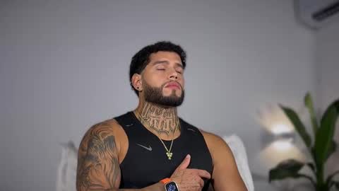 yamp sambrano online show from November 16, 2:02 am