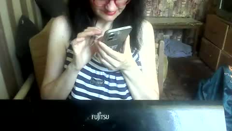 yanafiesta online show from July 1, 11:19 am