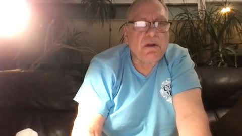 yankerfree online show from May 6, 9:15 am