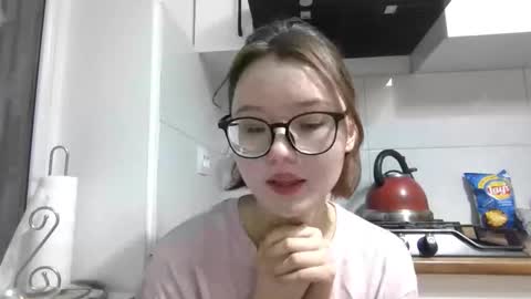 Lily online show from October 8, 4:24 pm