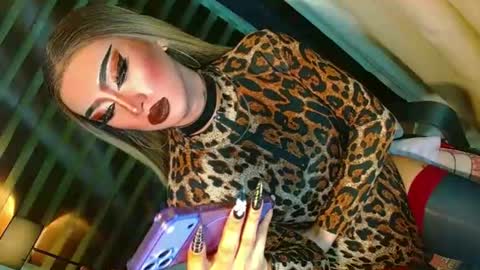 miss yasii online show from June 21, 4:46 pm
