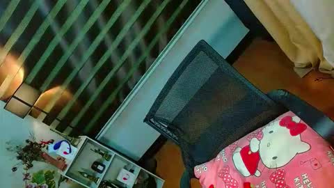 miss yasii online show from April 16, 10:01 pm