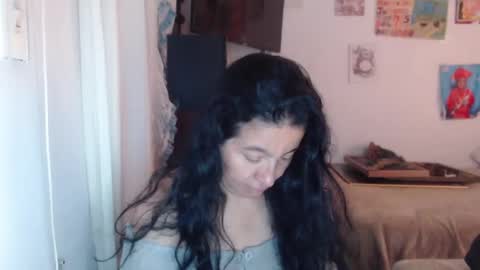 yasmin_love85 online show from October 27, 2:28 pm