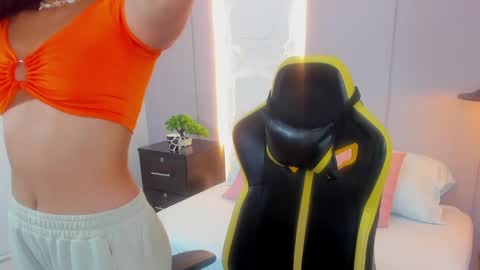 yaya23x online show from February 24, 12:37 pm