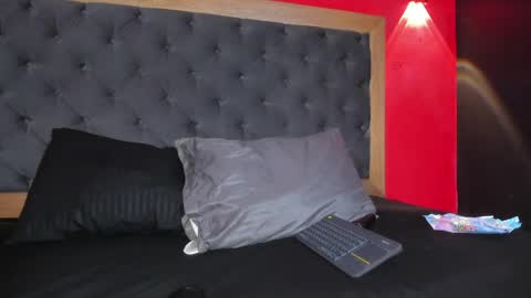 YAYA online show from April 9, 5:33 am