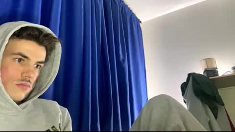 yayay333 online show from March 12, 4:27 am