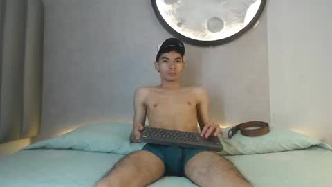 Yeferson online show from May 15, 10:17 pm
