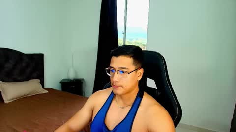 YEICO LEVIT online show from December 20, 9:55 pm