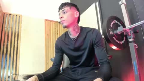 Yeidonn online show from July 7, 3:41 am
