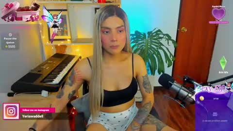 yeriawaddell  online show from December 28, 1:29 am