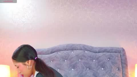 Yesy online show from March 18, 12:00 pm