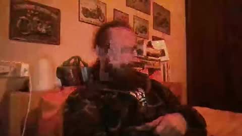 Snapshot of yeti_92 chatting on February 17, 6:06 pm yeti_92 online show from February 17, 6:06 pm