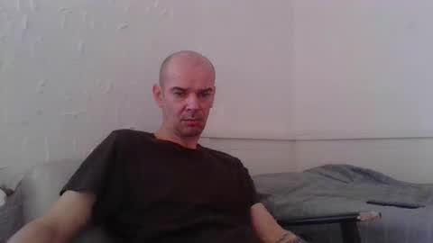 yewloo online show from March 9, 7:57 am