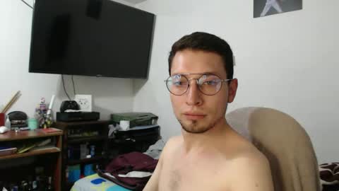 yinmao08 online show from March 3, 12:17 am