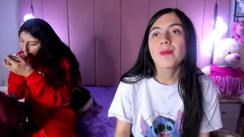 yinyang_luar online show from January 12, 7:21 pm