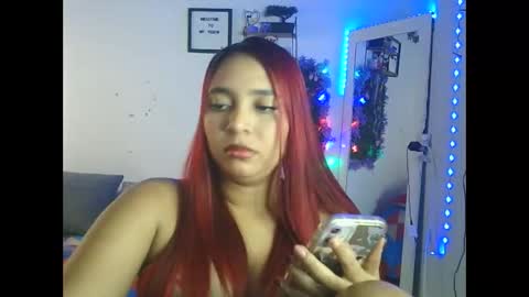 yiscam77 online show from February 11, 8:56 pm