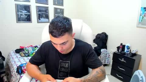 yker online show from December 24, 3:49 am