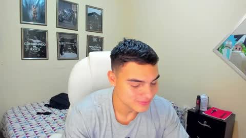 yker online show from December 12, 8:03 am