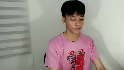 Snapshot of ynotyu chatting on October 8, 5:30 pm ynotyu online show from October 8, 5:30 pm