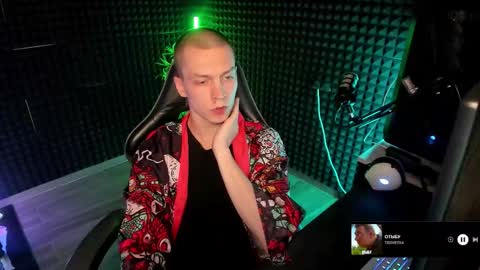 You can ask my name in pm online show from November 28, 6:04 pm