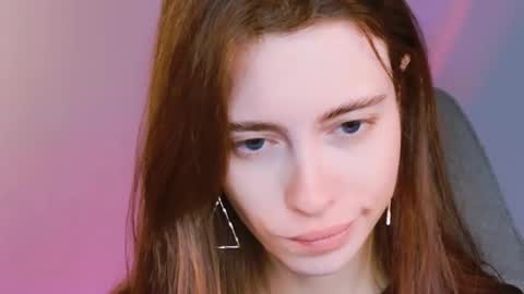 yoka_paradoxxx online show from September 24, 5:25 am