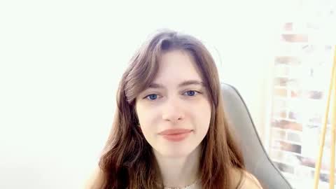 yoka_paradoxxx online show from September 10, 9:10 am