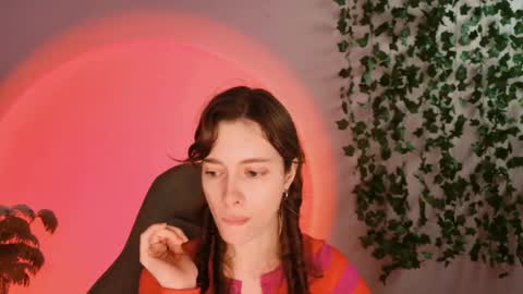 yoka_paradoxxx online show from September 19, 5:11 am