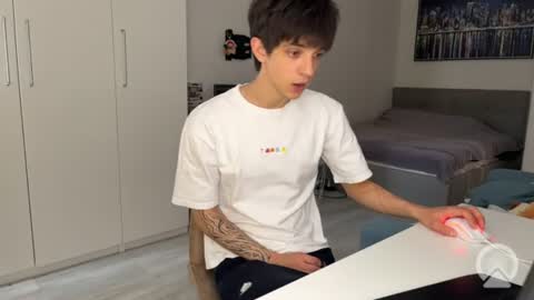 Yoo Dee Ohh online show from July 14, 11:59 am