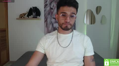 yoshy_man online show from January 31, 6:57 am