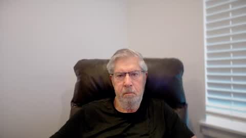 Colorado Guy Straight online show from June 22, 12:23 pm