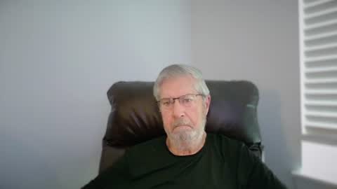 Colorado Guy Straight online show from June 24, 12:45 pm