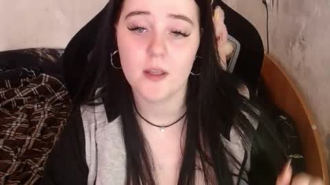 your_8a8y online show from January 7, 6:51 am