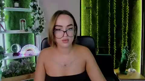 your bunny12 online show from July 17, 5:42 am