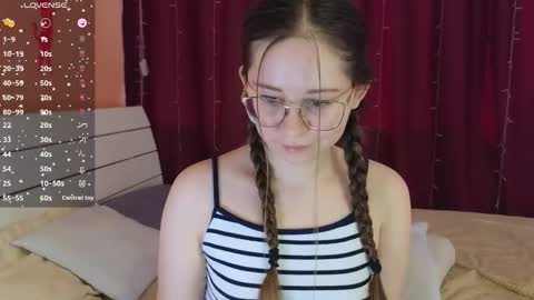 your foxy dream online show from March 15, 8:51 am