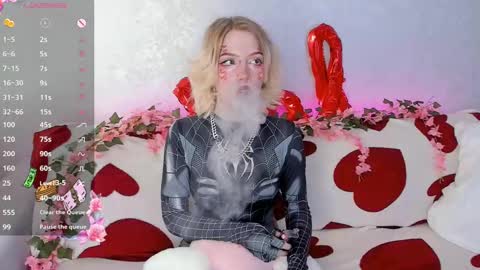 Sheryl online show from February 13, 10:43 pm