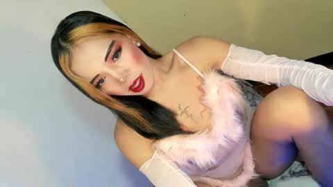 your_girl_yeka online show from July 18, 11:01 am