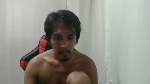your_guy111 online show from May 8, 5:24 am