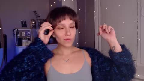 Alex and Kris long hair online show from September 28, 9:02 pm