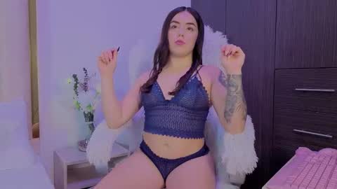 Isa online show from September 15, 1:40 am