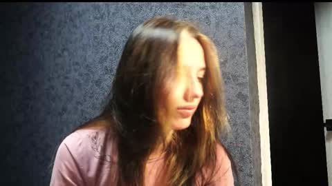 Meri  online show from November 24, 9:24 pm