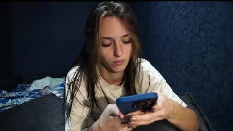 Meri  online show from November 8, 9:07 pm